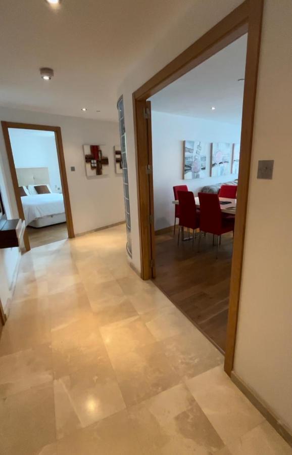 Ocean Village Luxury 2 Bed 2 Bath Apartment - Amazing Views - Pools And Jacuzzis Gibilterra Esterno foto
