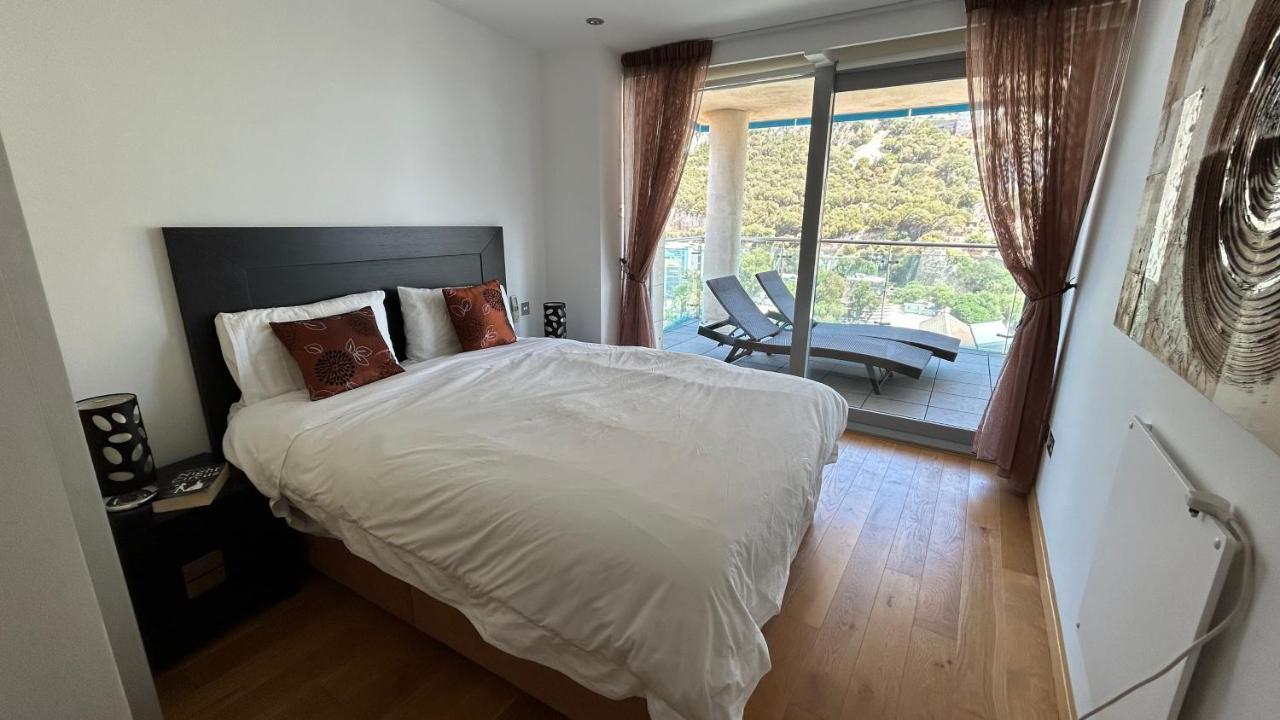 Ocean Village Luxury 2 Bed 2 Bath Apartment - Amazing Views - Pools And Jacuzzis Gibilterra Esterno foto