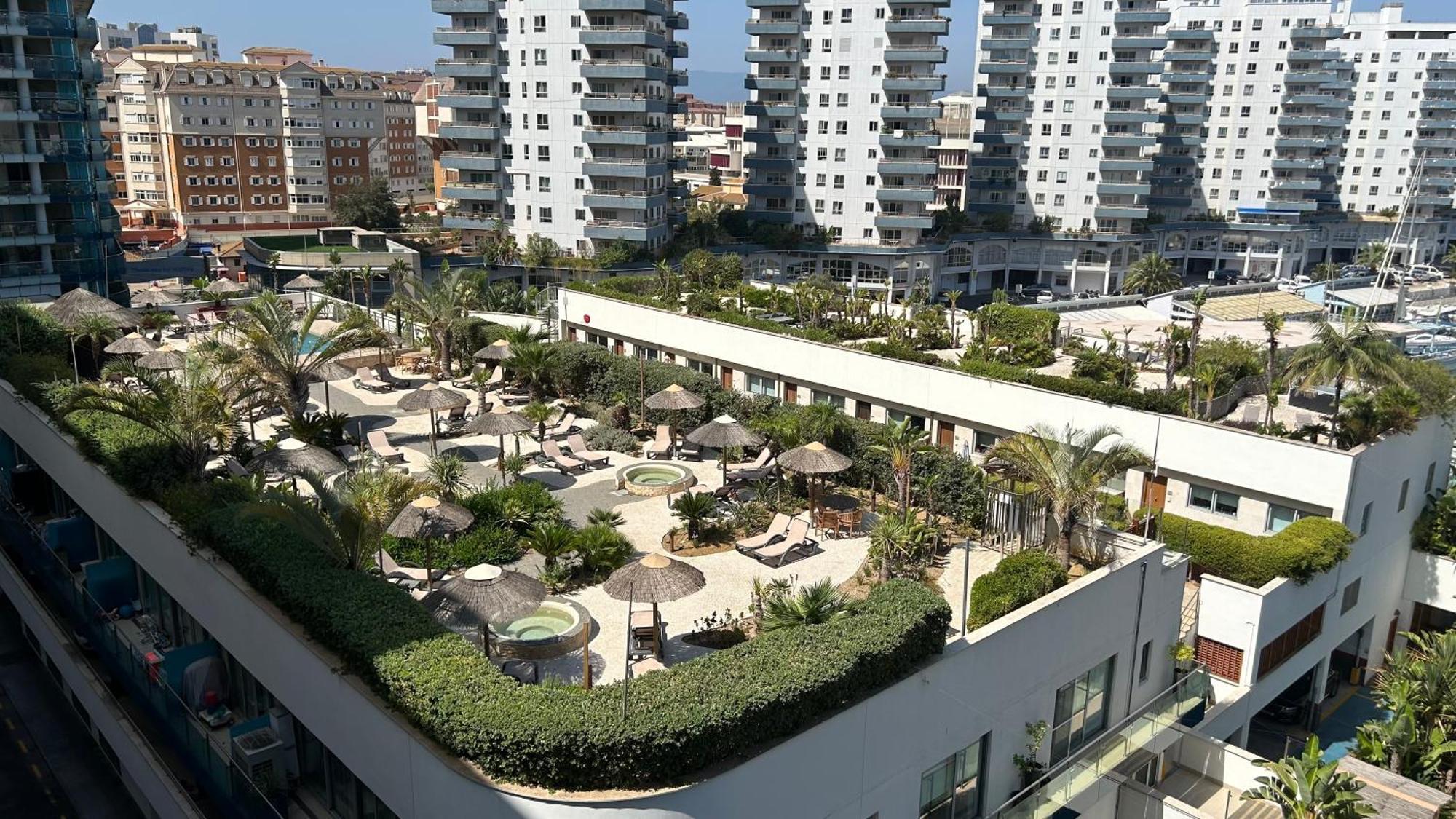 Ocean Village Luxury 2 Bed 2 Bath Apartment - Amazing Views - Pools And Jacuzzis Gibilterra Esterno foto